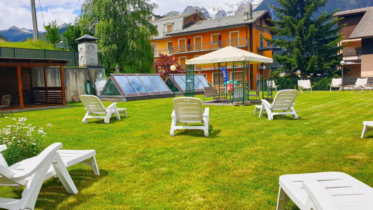 Hotel Fior Di Monte Caspoggio Kültér fotó