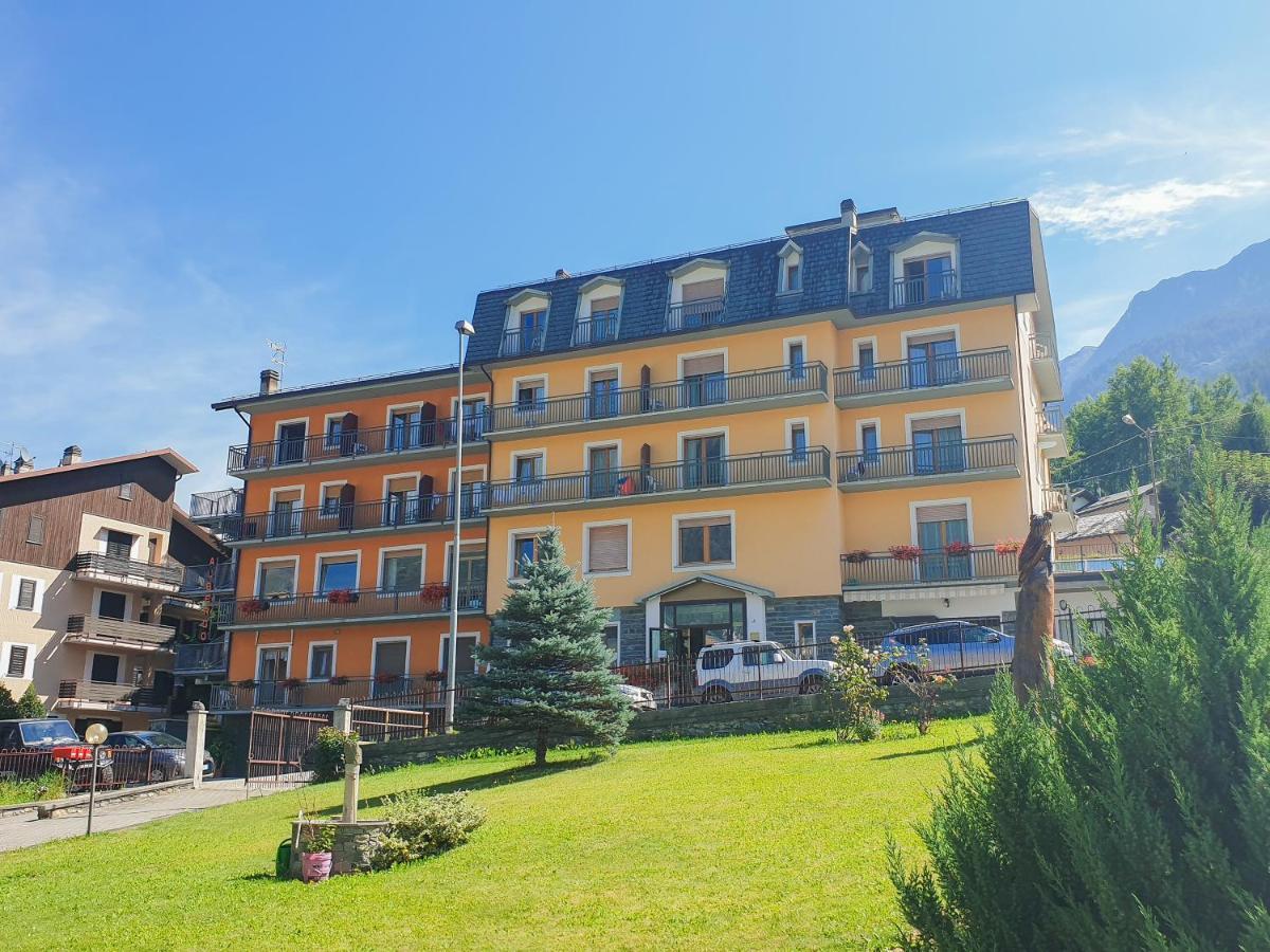 Hotel Fior Di Monte Caspoggio Kültér fotó