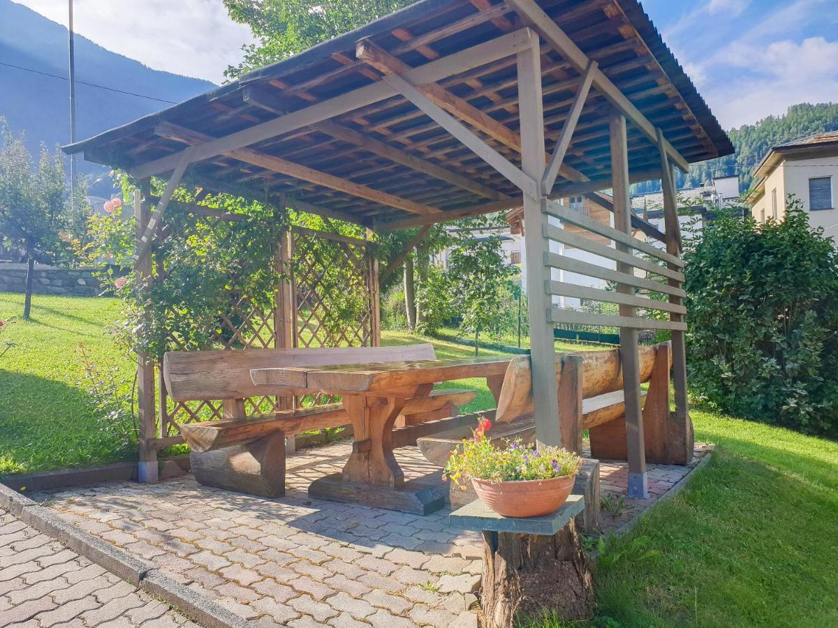 Hotel Fior Di Monte Caspoggio Kültér fotó