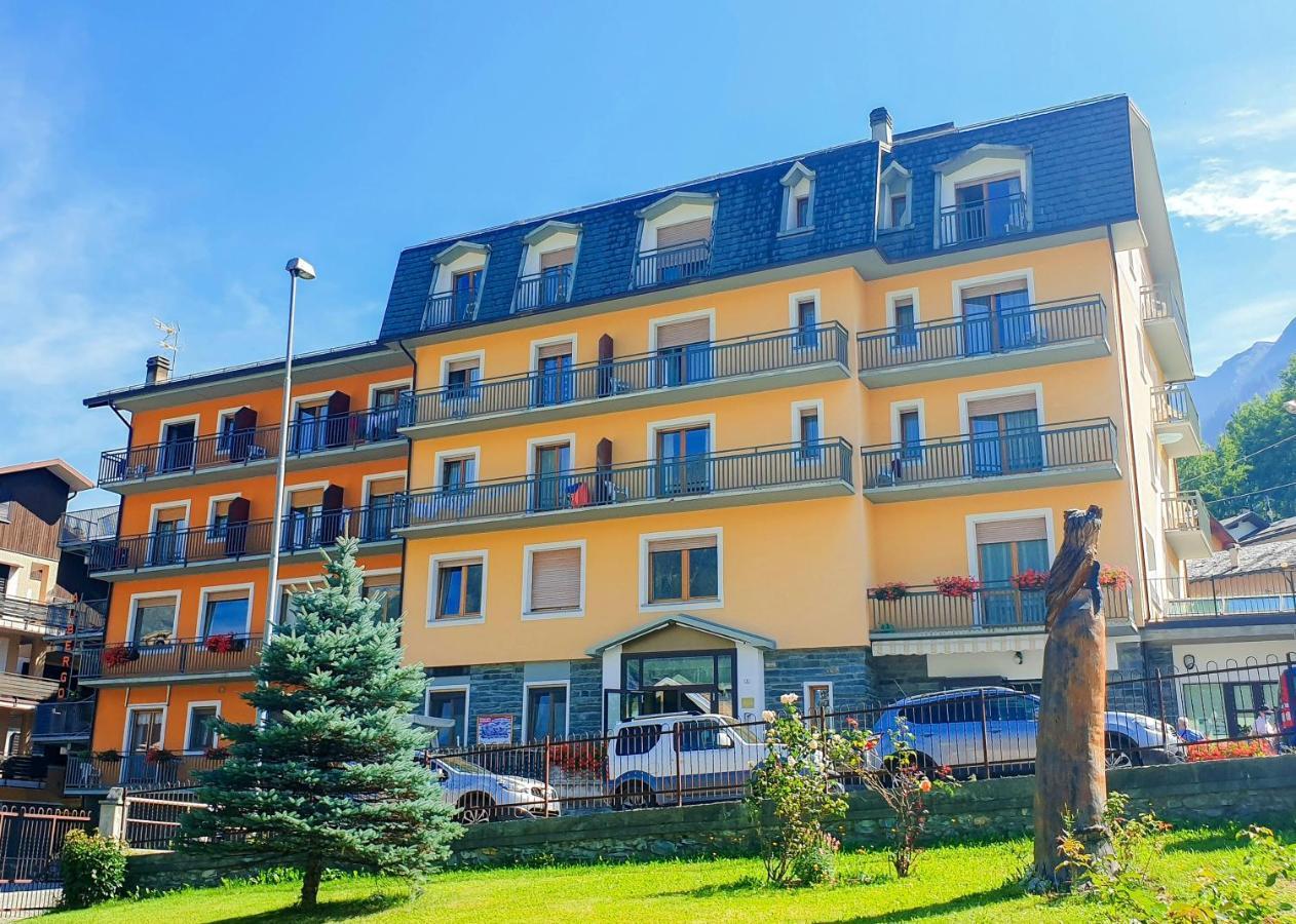 Hotel Fior Di Monte Caspoggio Kültér fotó